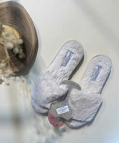 Pantoufle ouverte fourrure " beige " - Primark -