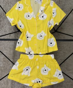 Alternative view of Pyjama short haut demi manche boutonnée " winnie jaune  "