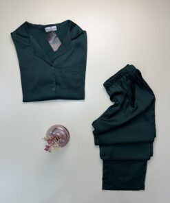 Alternative view of Pyjama boutonné en satin - vert -