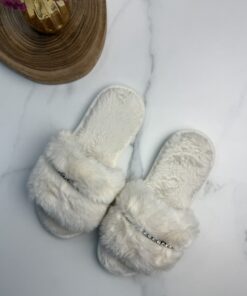 Pantoufle en fourrure strass " blanche "