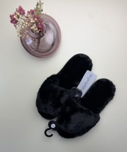 Pantoufle ouverte en fourrure "noir"