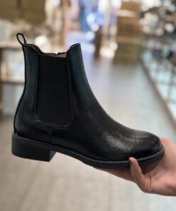 Alternative view of Bottine  " noir  "