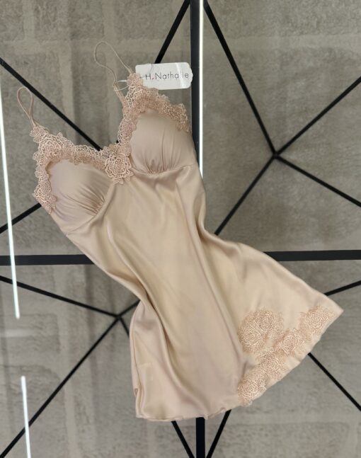 Nuisette  en satin " Champagne "