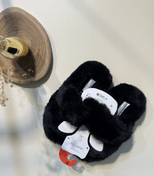 Pantoufle fourrure - noir -