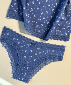 Alternative view of Tricot de peau + bas " Bleu à fleur "