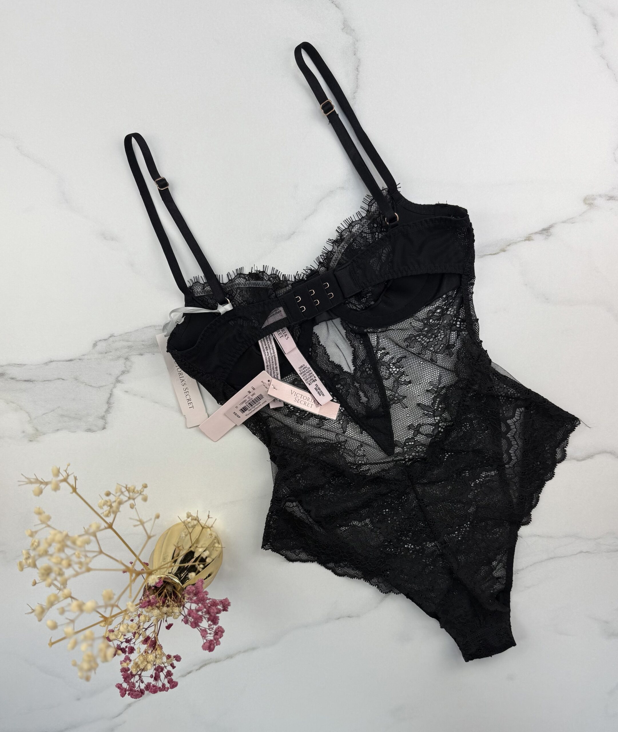 Body en dentelle victorias secret "NOIR  " – Image 2