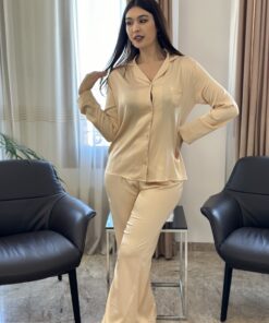 Alternative view of Pyjama boutonné en satin - champagne unie -