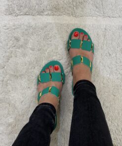 Alternative view of Mule " Green "