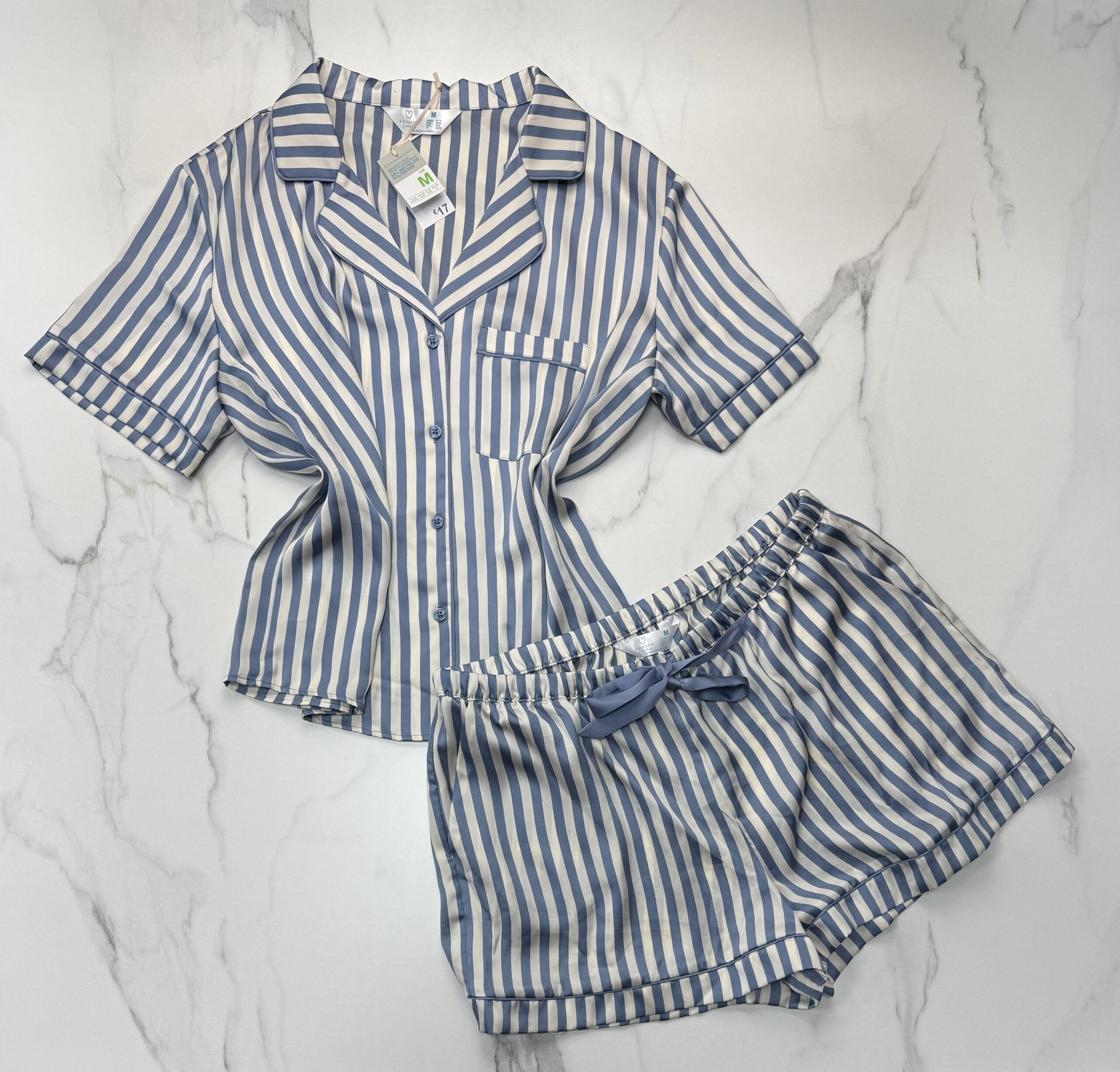 Pyjama short boutonnée - Primark - en satin " bleu à rayures "