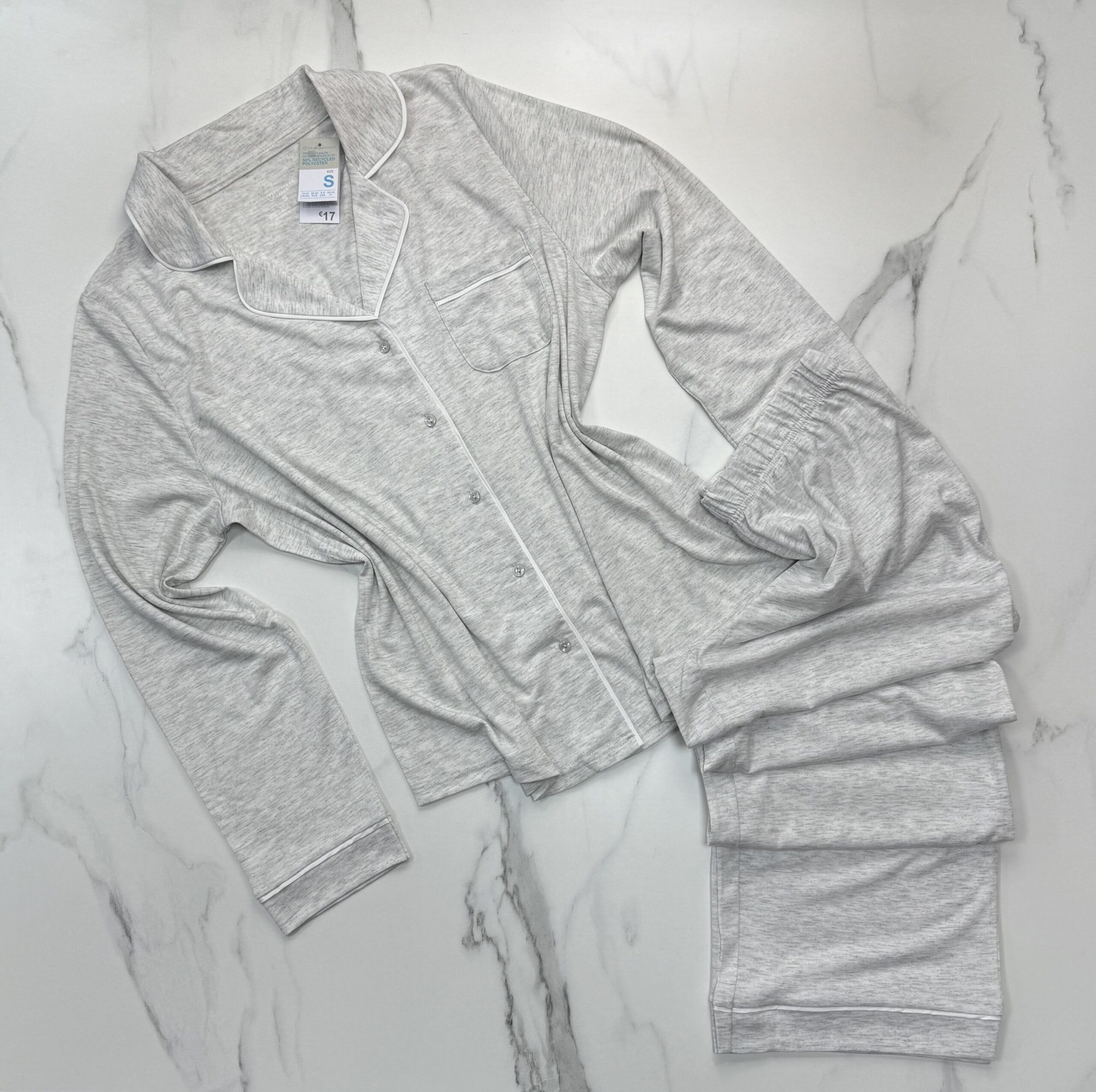 Pyjama boutonnée Primark manche longue – gris unie –