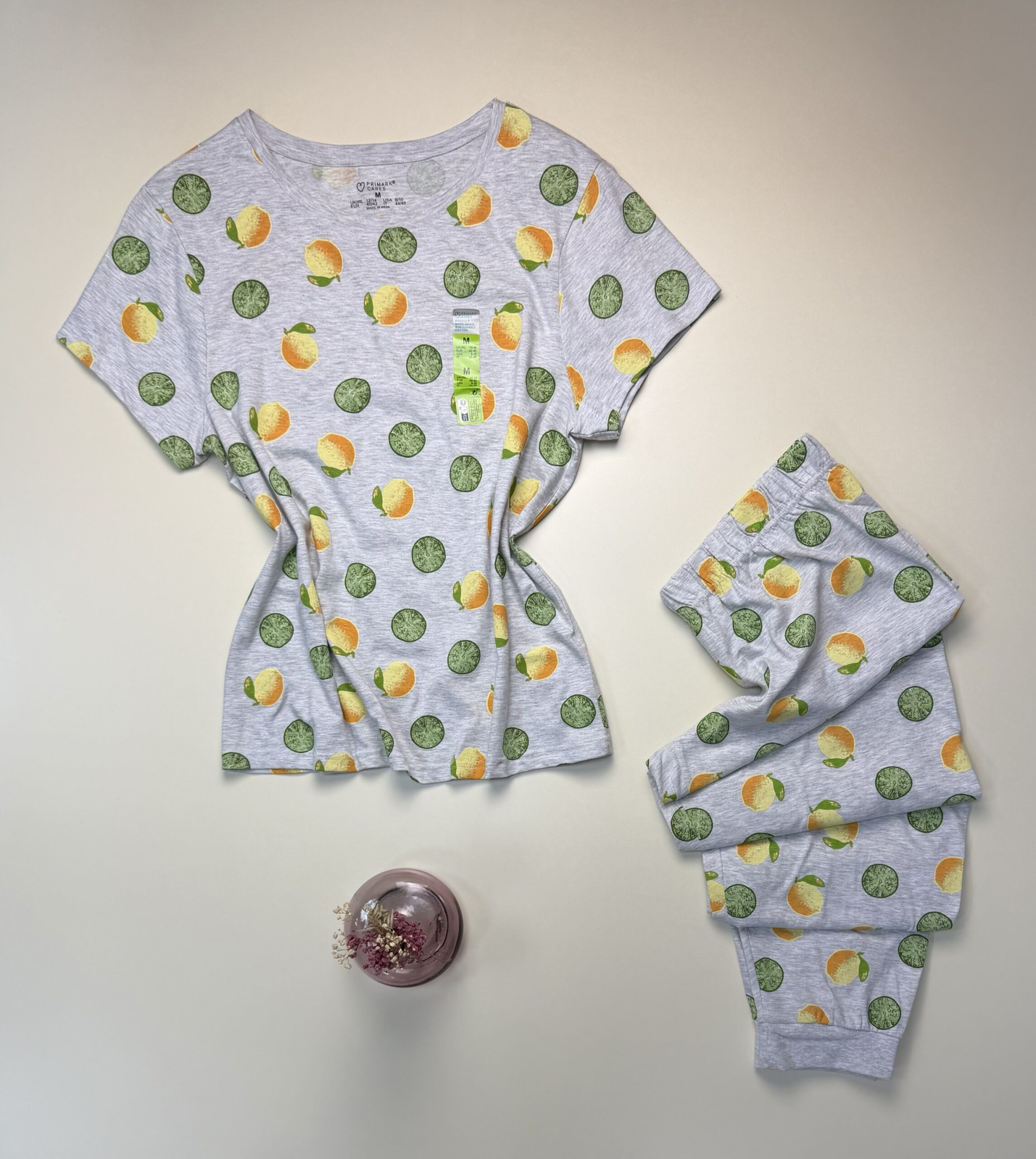 Pyjama Haut Demi Manche - Primark - ' Gris Au Fruits ' – Image 2