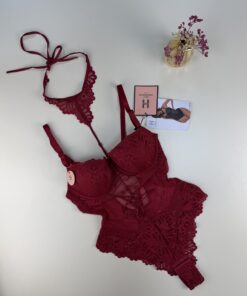 Body push up  en dentelle " bordeaux  "