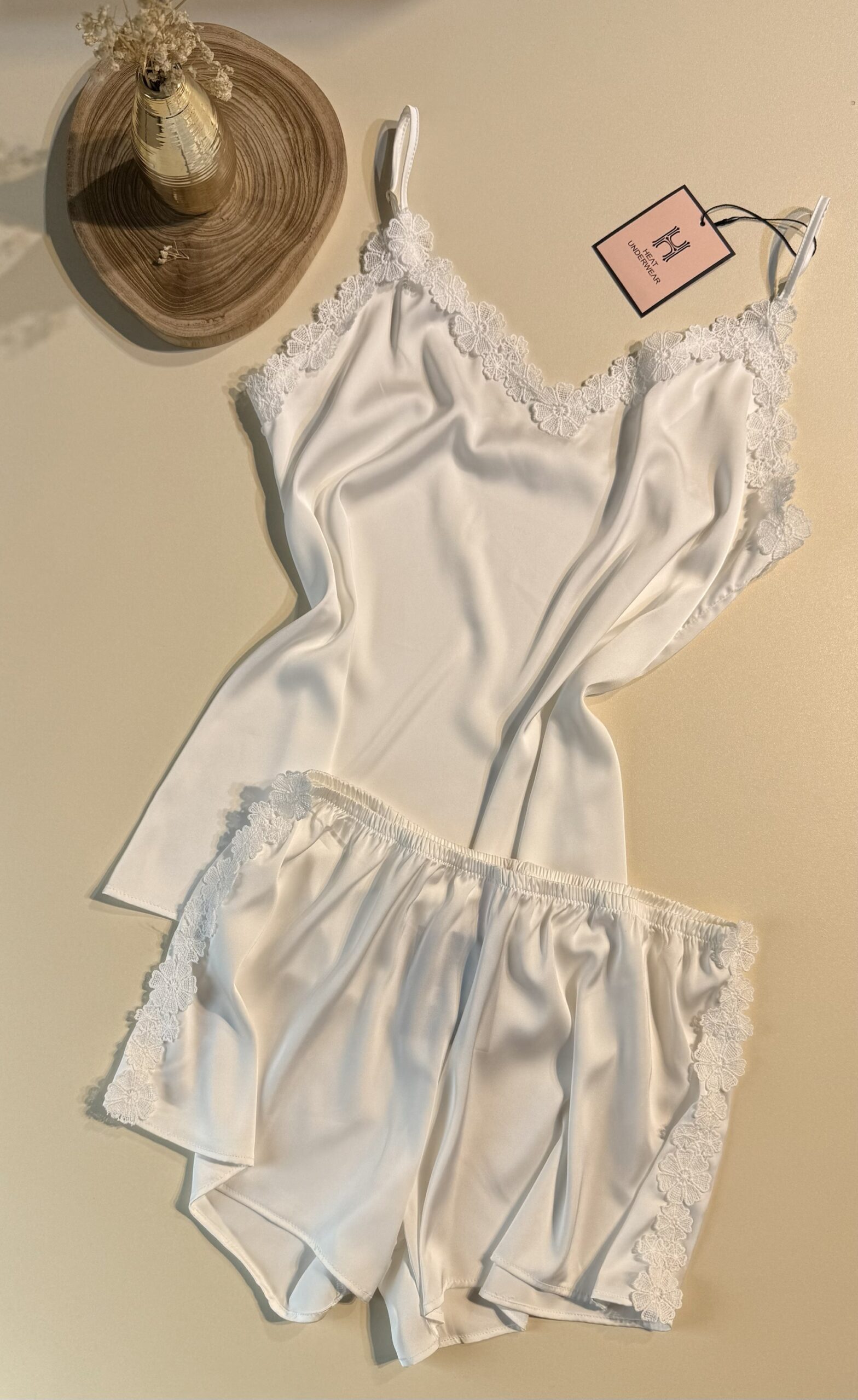 Bustier-Short En Satin " Blanc " – Image 2