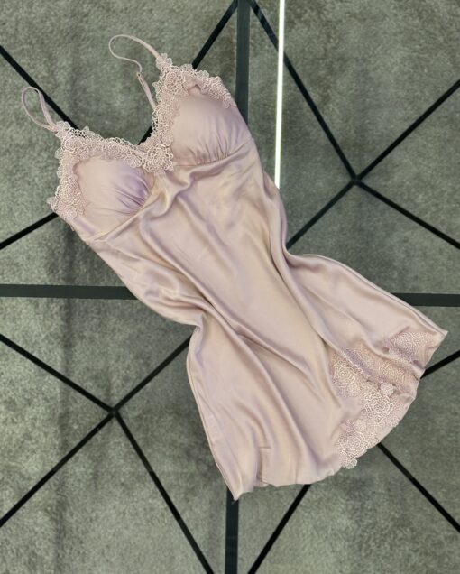 Nuisette  en satin " Rose "