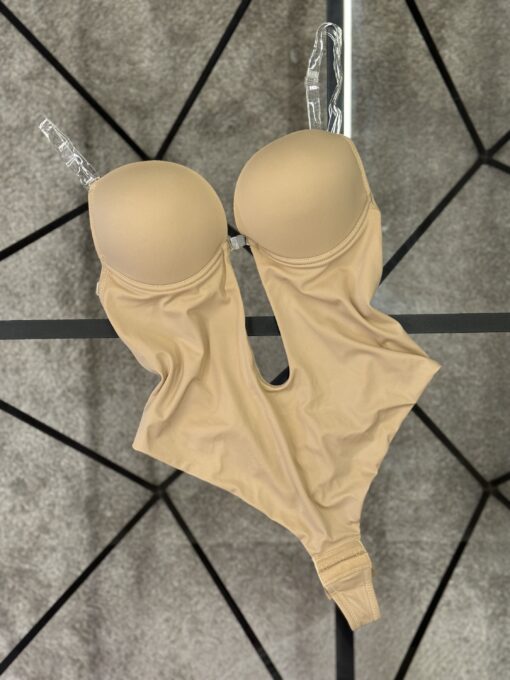 Body invisible  dos nu " nude "