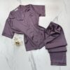 Pyjama Boutonnée  demi-manche en satin " Violet " à rayures