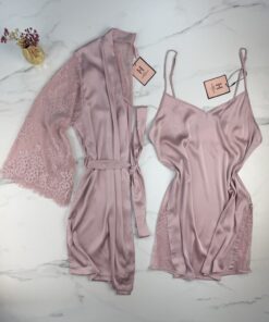 Ensemble nuisette peignoir en satin " rose "