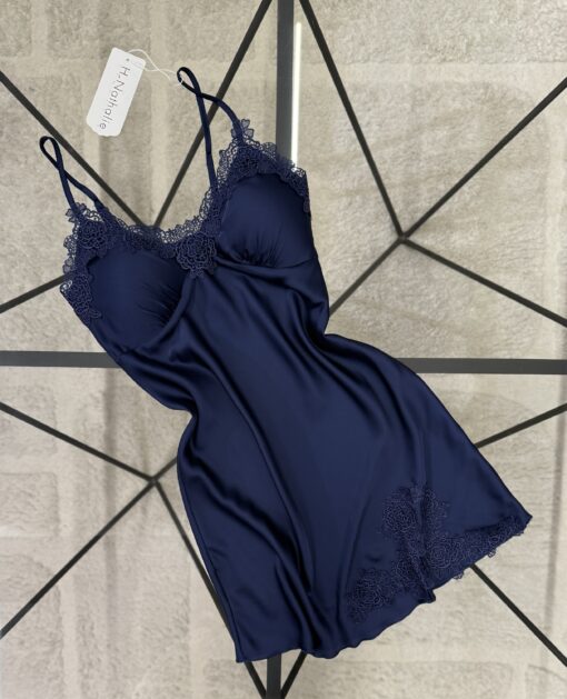 Nuisette  en satin " BLEU "
