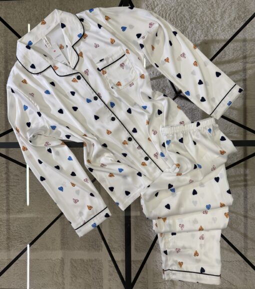 Pyjama haut manche longue en satin  " Blanc "