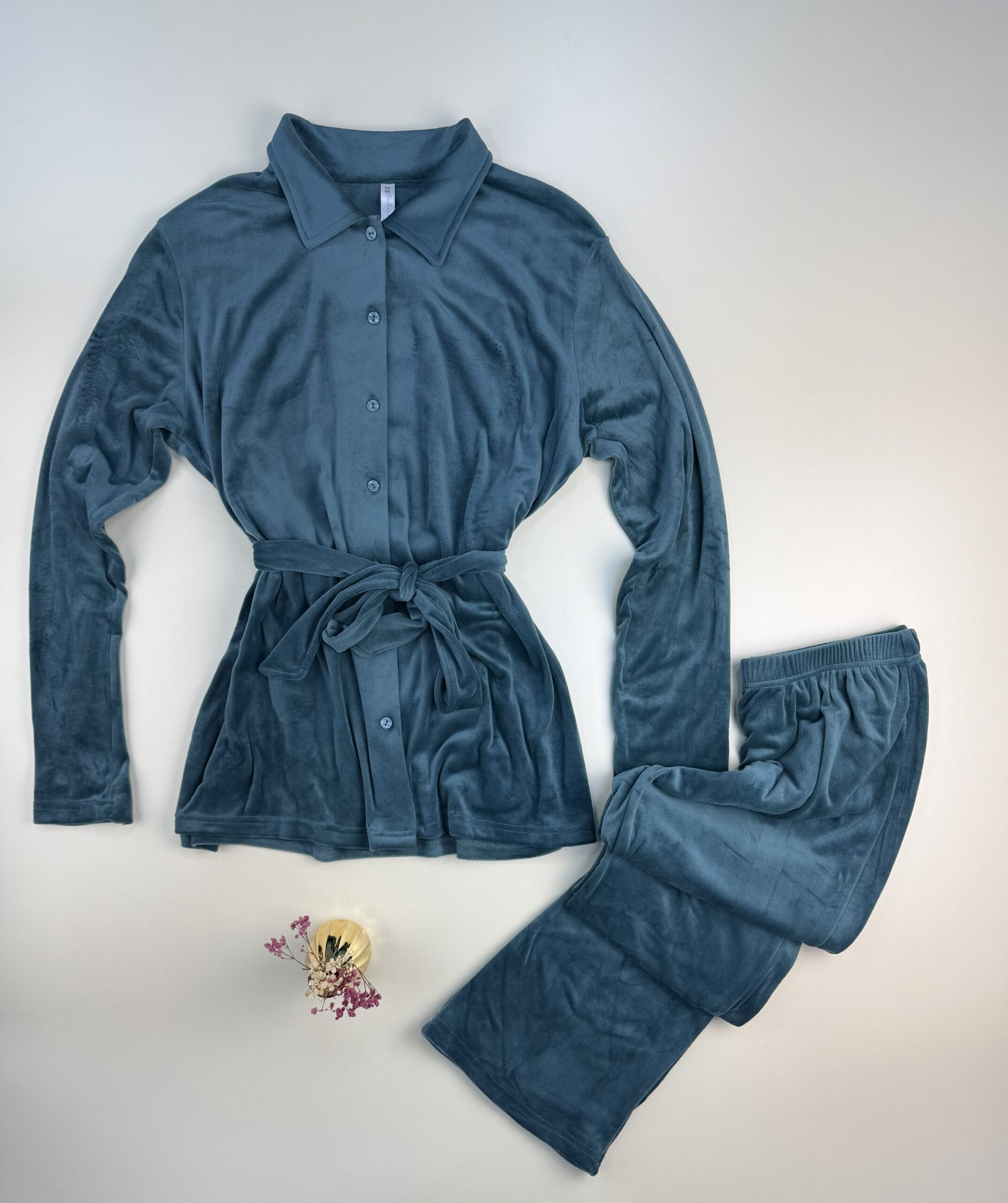 Pyjama boutonée en velours " Vert " – Image 2