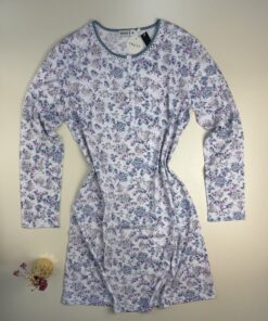 Alternative view of Chemise de nuit boutonnée " à fleurs "