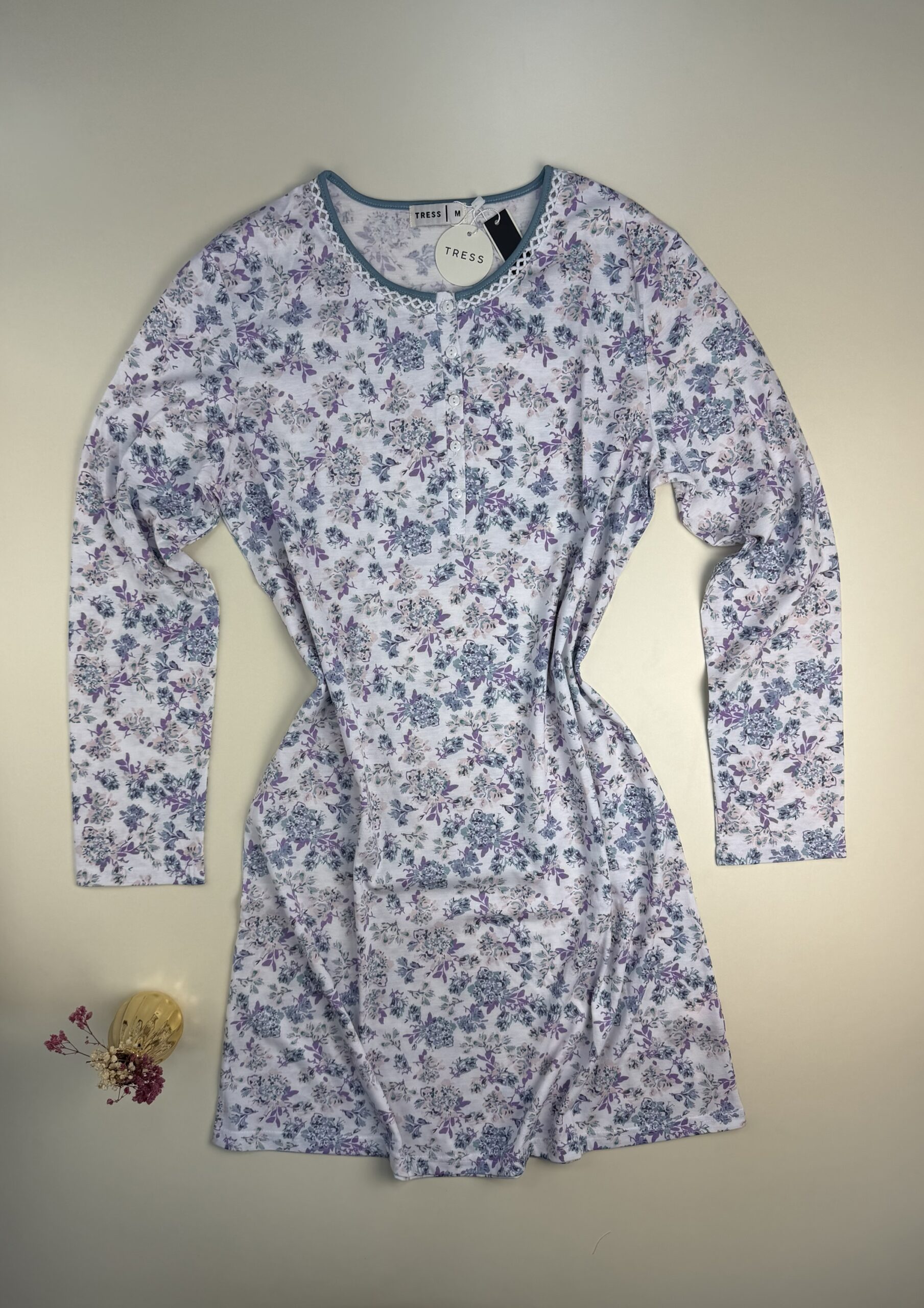 Chemise de nuit boutonnée " à fleurs " – Image 2