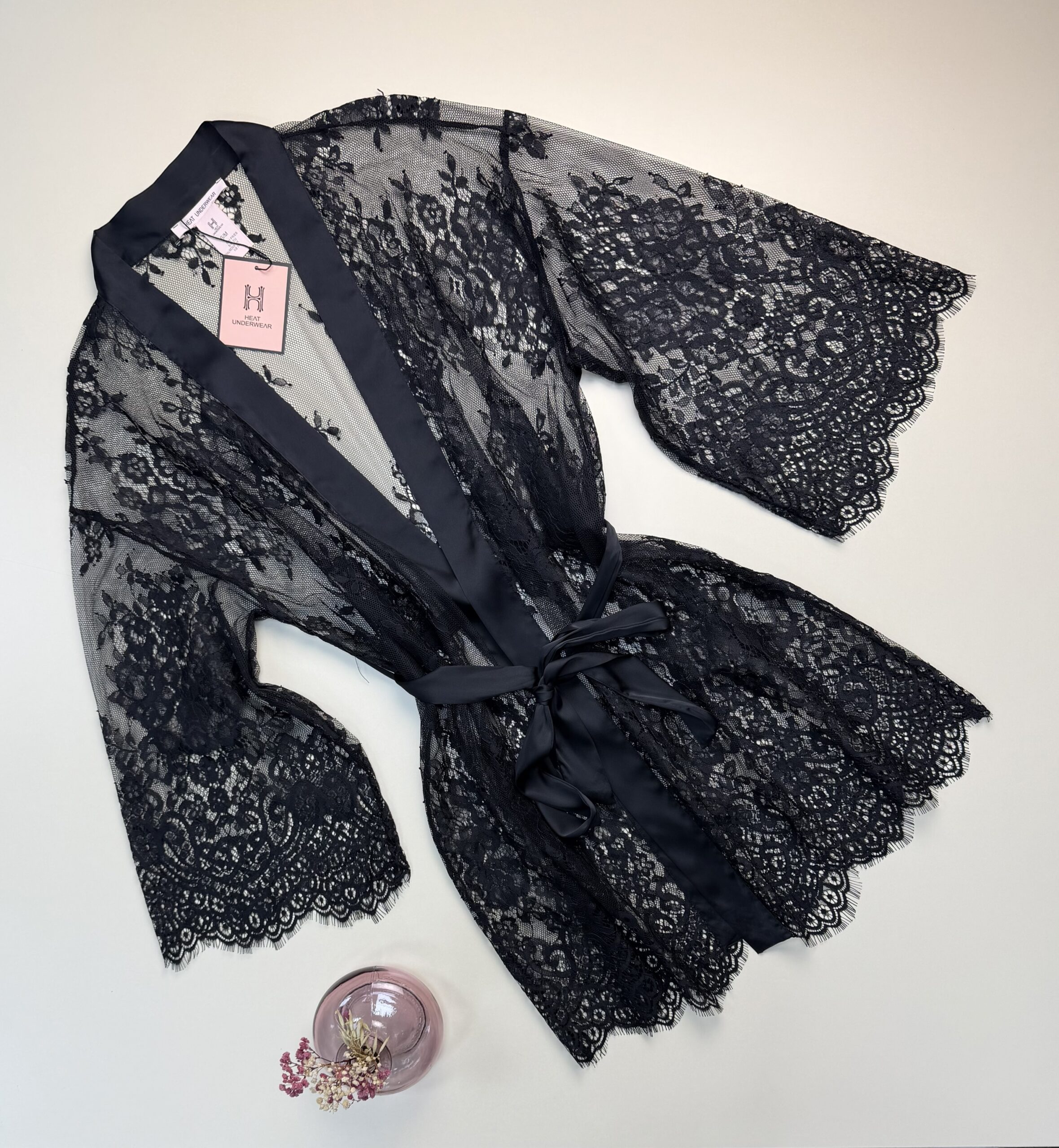 Peignoir en dentelle H " Noir "