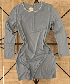 Alternative view of Chemise de nuit boutonnée " Bleu "