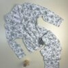 Pyjama boutonné H " gris à fleurs "