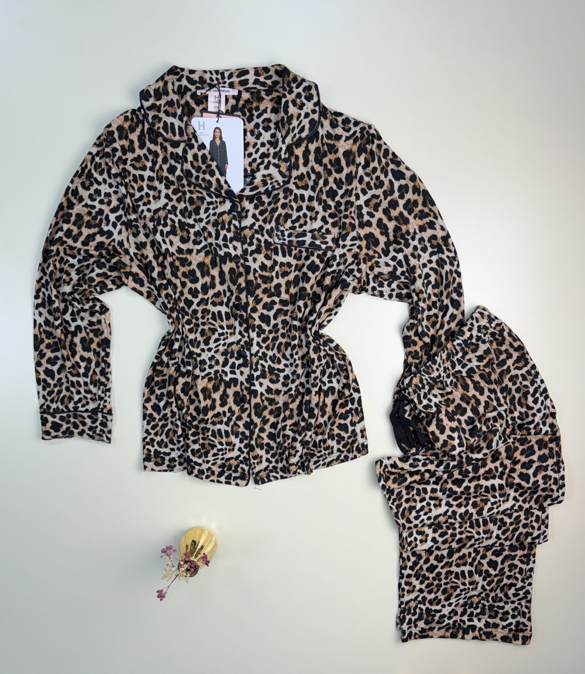 Pyjama boutonné haut manche longue H " Léopard " – Image 2