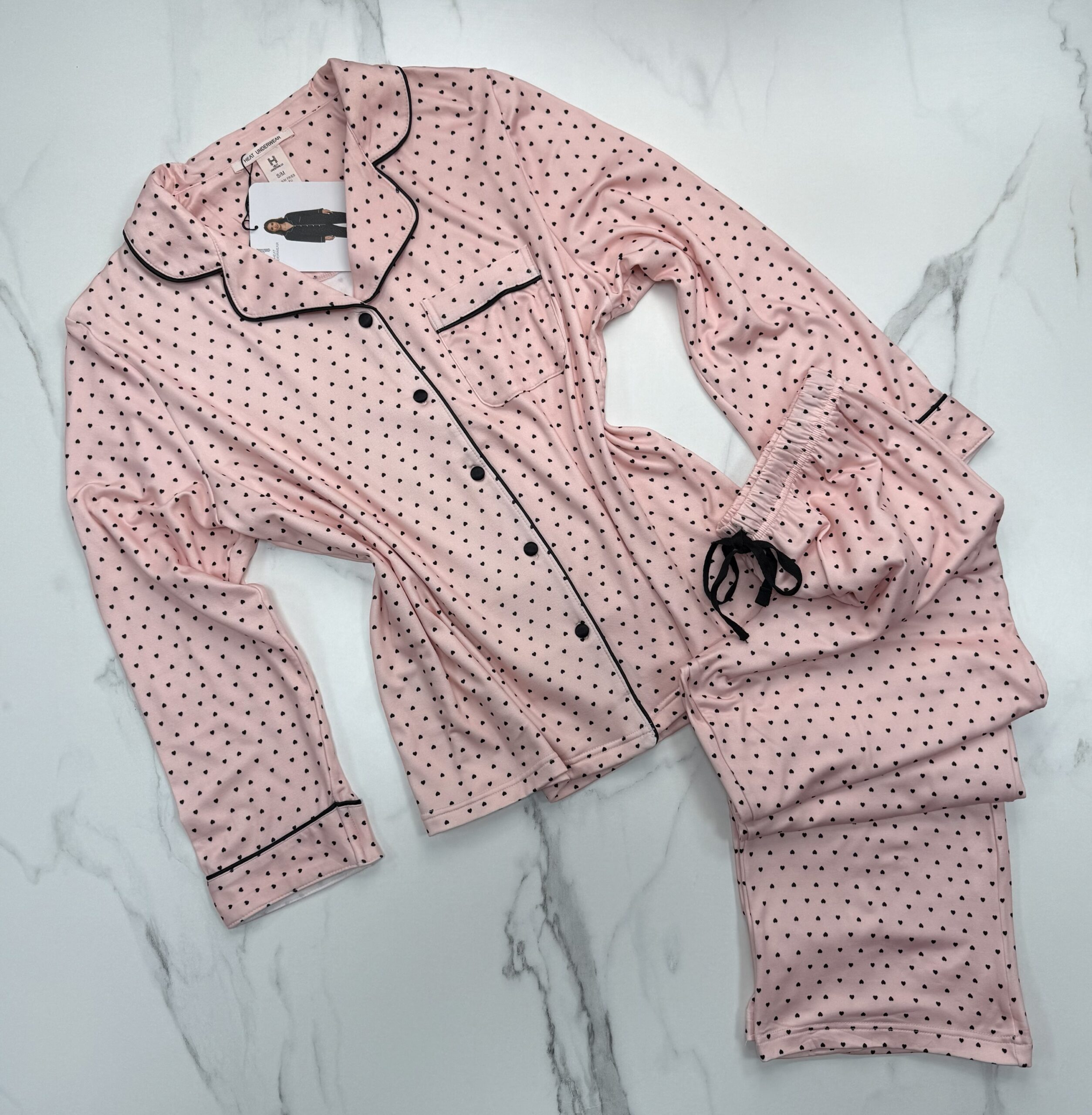 Pyjama boutonné haut manche longue H " Rose petit cœur  "