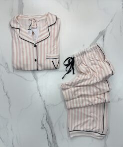 Alternative view of Pyjama boutonné haut manche longue H " Rose à rayures "