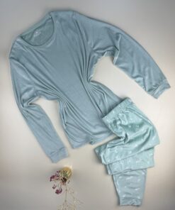 Pyjama primark en velours haut manche longue  " Vert clair "