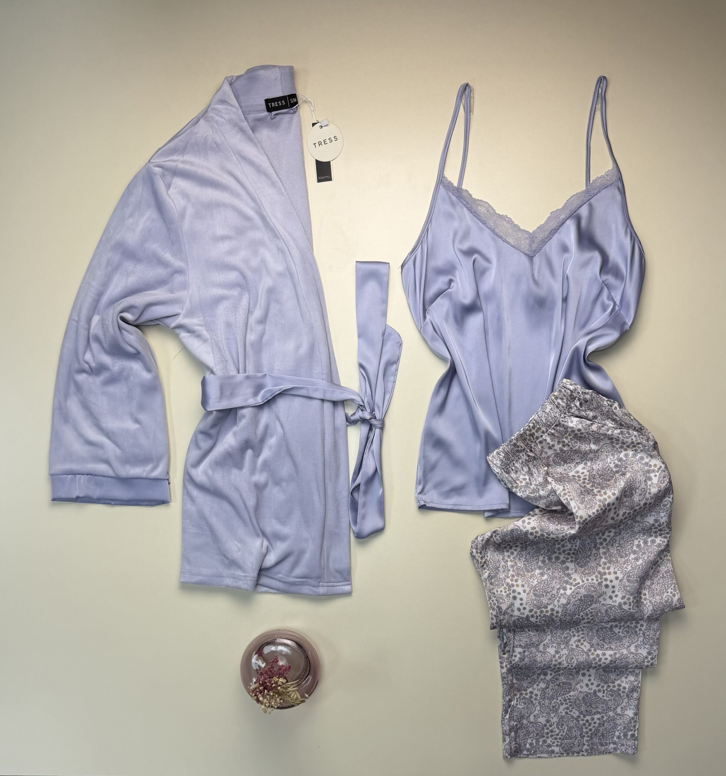 Pyjama 3 pcs en satin et kimono velours " Mauve "