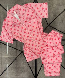 Pyjama boutonné en satin