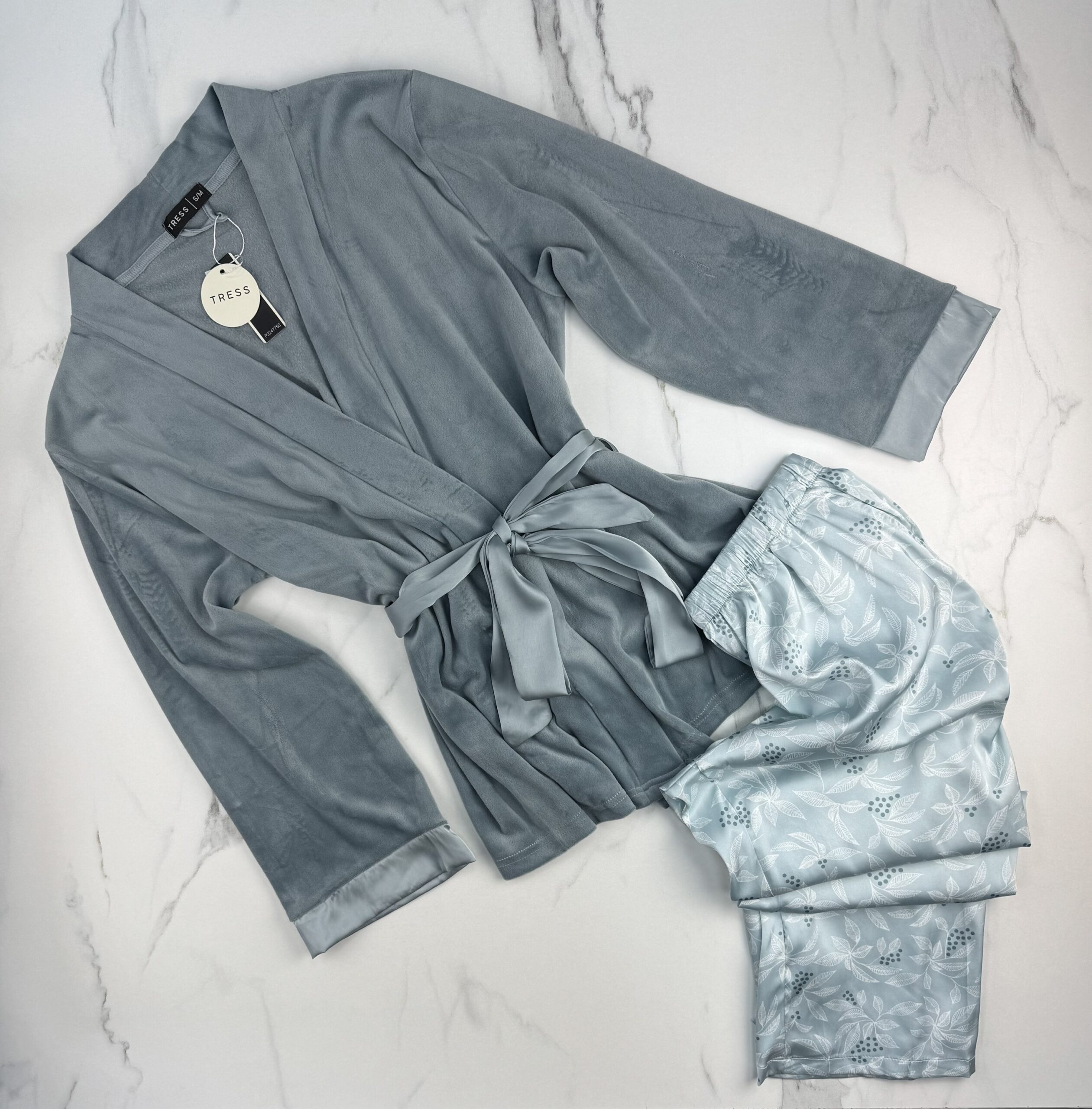 Pyjama 3 pcs en satin et kimono velours " bleu " – Image 2