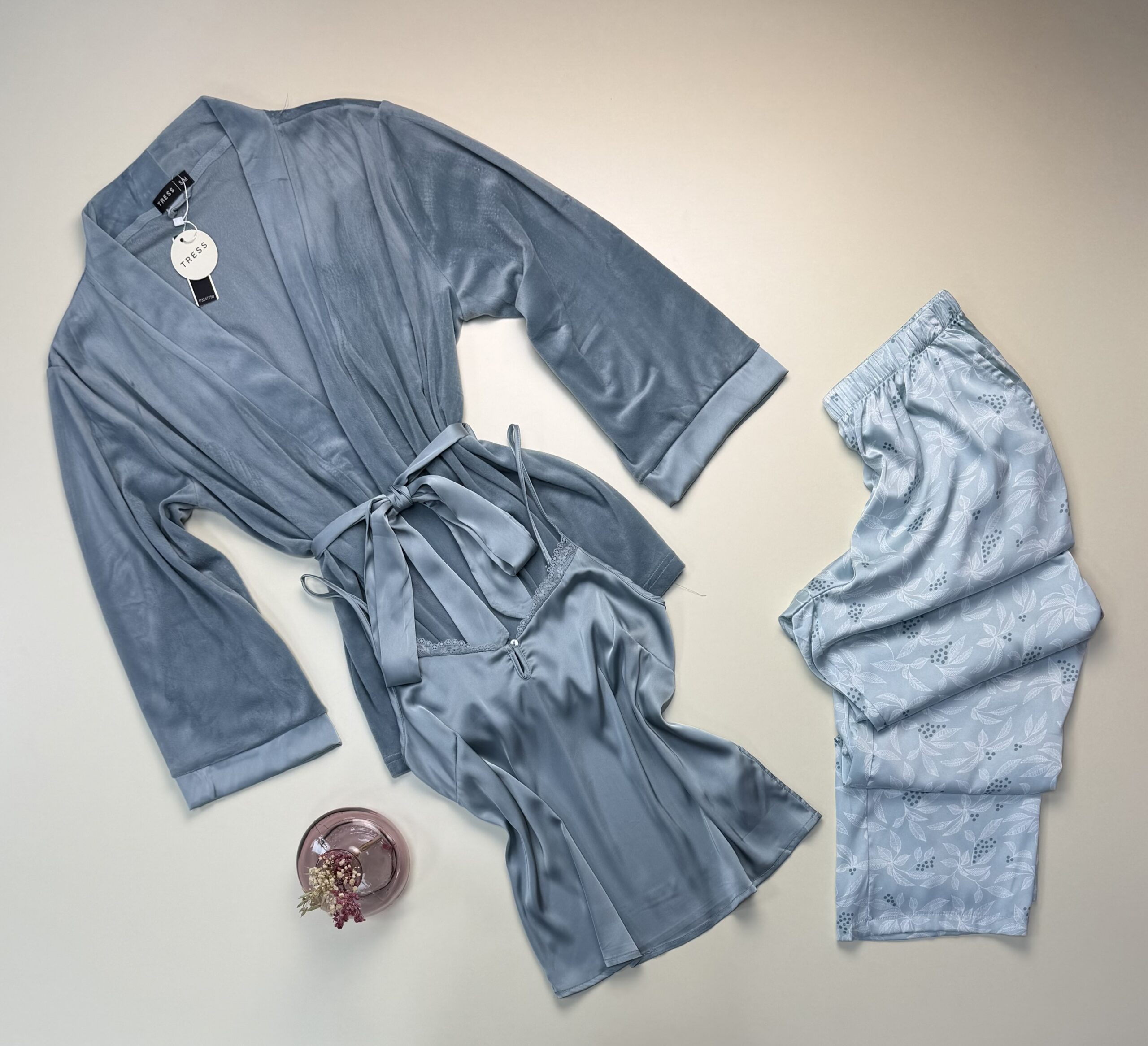 Pyjama 3 pcs en satin et kimono velours " bleu " – Image 2