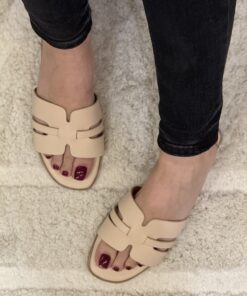 Alternative view of Mule " Beige "