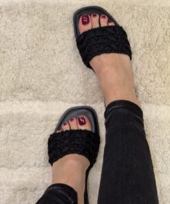 Alternative view of Mule " black "