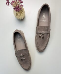 Alternative view of Mocassin en daim " khakhi "