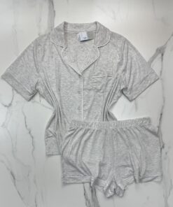 Pyjama boutonné demi manche PRIMARK - short " Gris clair "