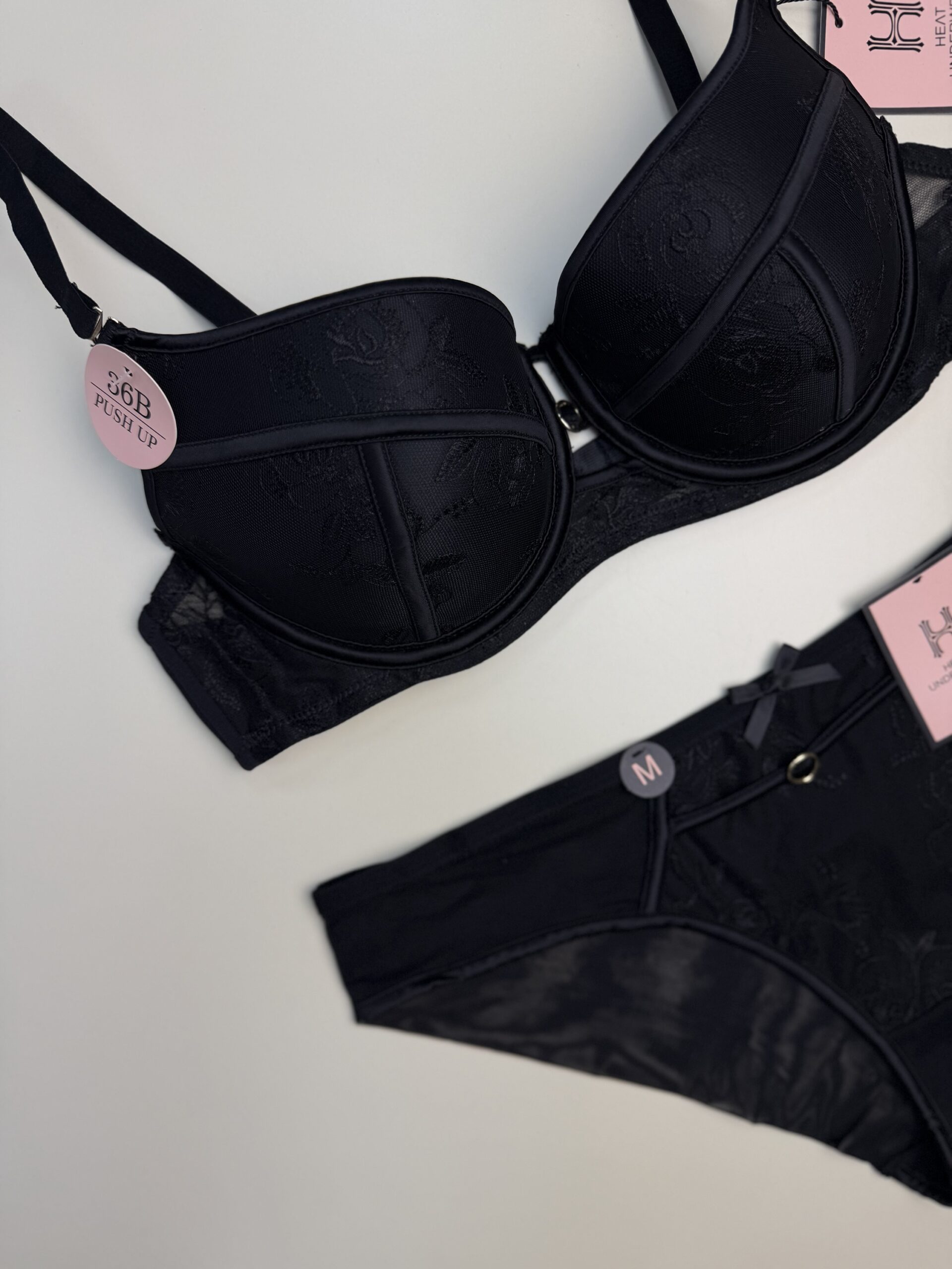 Ensemble 2 pcs H " Noir "- Push up - – Image 4