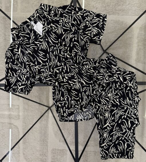 Pyjama haut demi manche boutonnée " Noir "