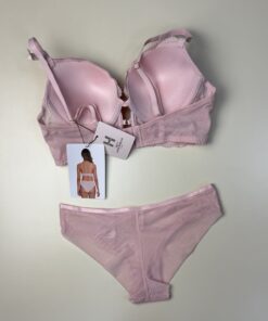 Alternative view of Ensemble 2 pcs H - Rose  -