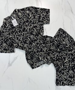 Pyjama haut demi manche boutonnée " Noir "