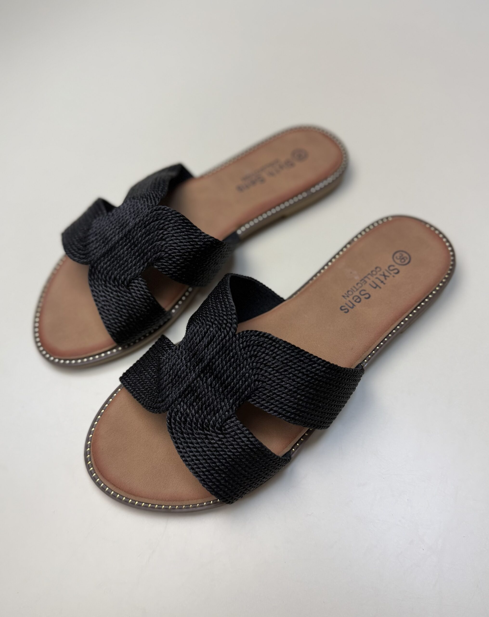 Mule " Black " – Image 2