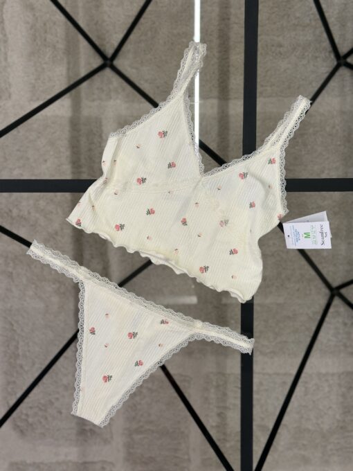 Ensemble 2 pcs Primark " A fleurs  "