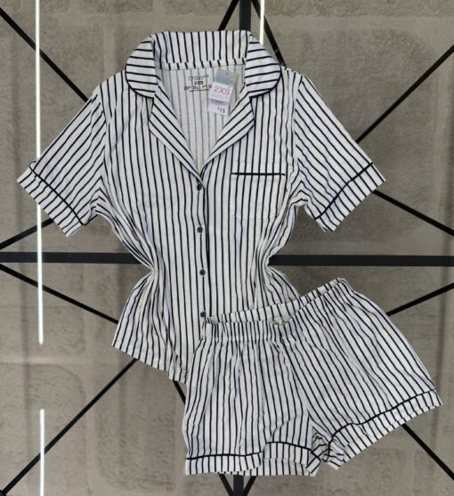 Pyjama boutonné short haut demi manche primark " navy à rayures "