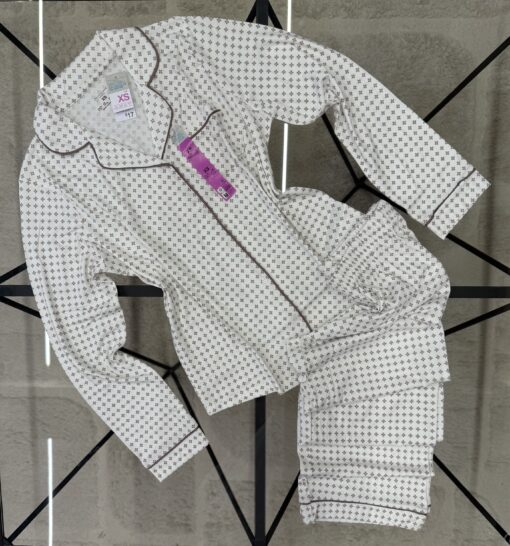 Pyjama boutonné haut manche longue primark " Taupe à motifs "
