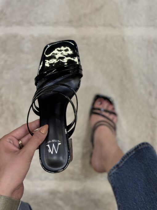 Mule "Black"
